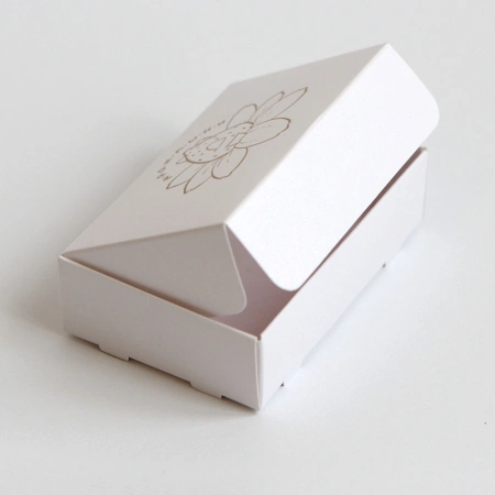 из МГК (микрогофрокартона)